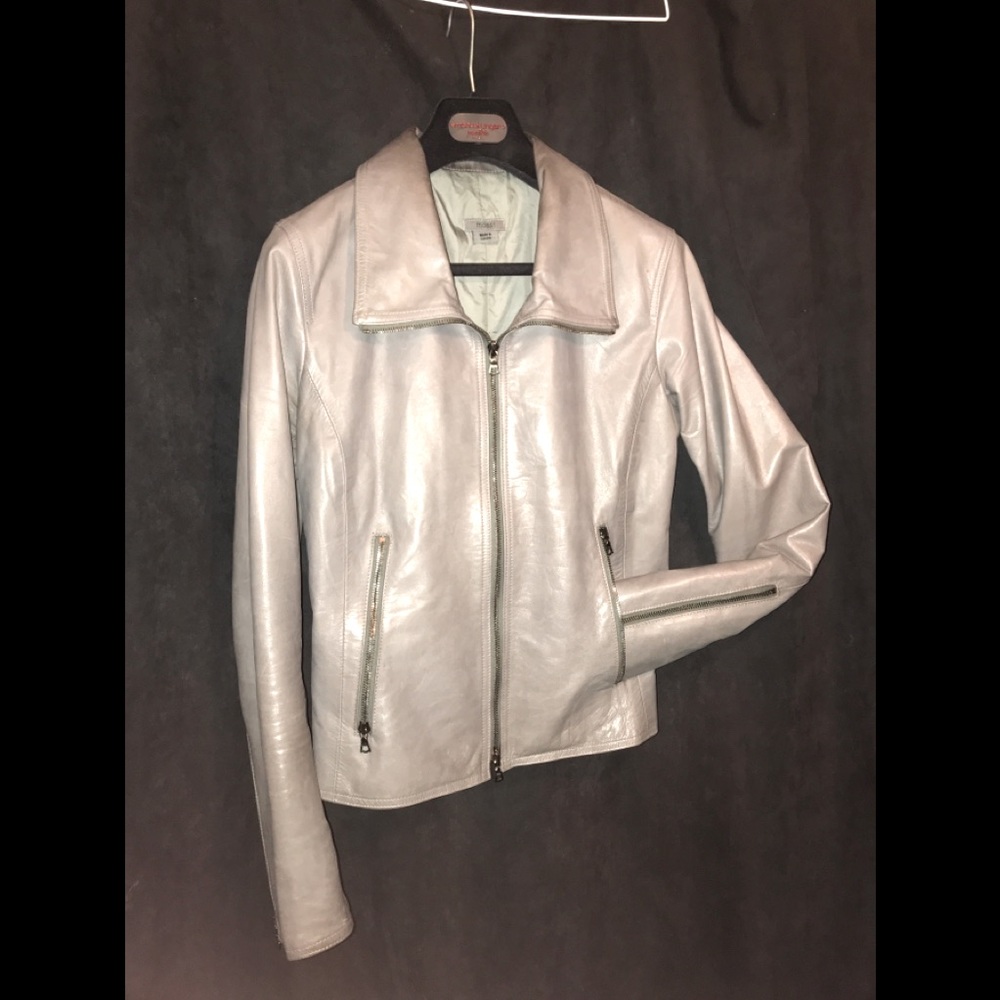 Women’s leather jacket
